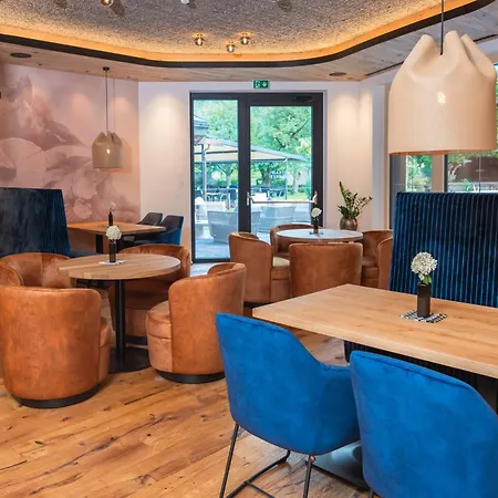 Sonnenhof צל אם צילר