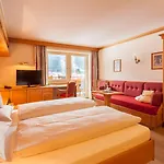 Sonnenhof Hotel 4*